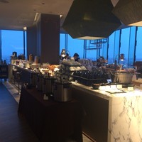The Living Room with SKY BAR - 