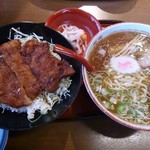 めでたいや - 会津名物ソースかつ丼(ミニ)＆會津らーめんＳＥＴ１０００円