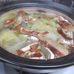 かたつむり - ポルチーニ茸鍋