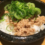 こと平 - そぼろ丼