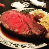 ロウリーズ・ザ・プライムリブ 恵比寿ガーデンプレイス店 - 