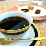 ドゥ・ラパン - コーヒーとプティフール