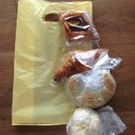 デュデスタン - 2016年10月：パンを4点購入して840円でした