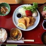 レストラン やまなみ - ワニフライ定食(930円)
