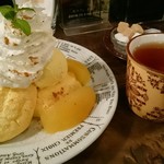 カフェブルー - 「アップルシナモンパンケーキ」
            ふわっふわの食感