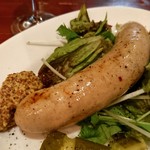 HUG the Kitchen & Wine - 