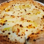 HUG the Kitchen & Wine - 