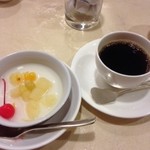 中国料理 南園 - デザート（杏仁豆腐）