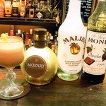 Bar Agit - ココナッツチョコみたいなカクテルをリクエスト♪