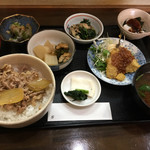 ささら - 本日の日替わり定食
      ２０１６年１１月１４日実食