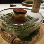 ラチュレ - 黒イチジク、フィナンシェ、ロングペッパーのアイス、小笠原みりんをかけて