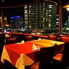 ホテルオークラ レストラン横浜 中国料理 桃源 - 内観写真:横浜の夜景が一望できます。