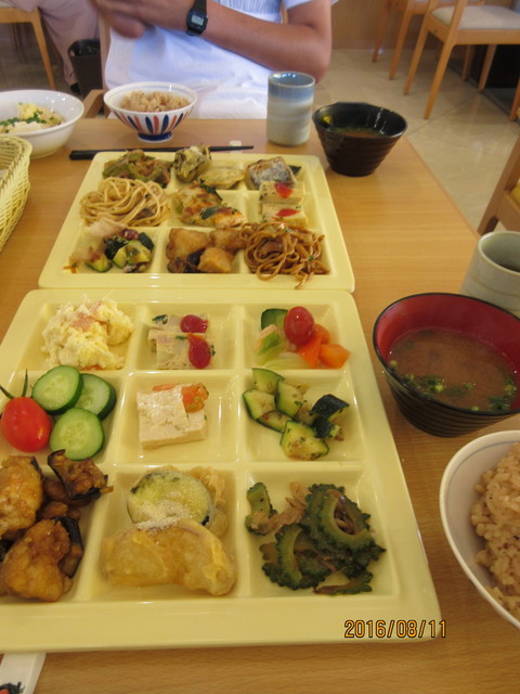 にじいろレストラン 土山 バイキング 食べログ にじいろレストラン 土山 バイキング 食べログ