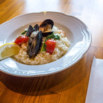 「ムール貝とエビのリゾット」（1,200円）。最高に美味しかった！