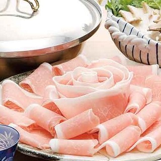 信州ならではの食材を多く取り揃え！「幻豚」は旨さの極み！