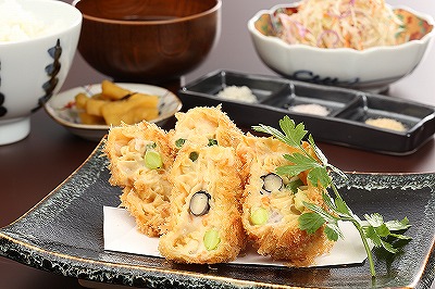 Loites レストラン 飲食店の検索 特製湯葉くりーむコロッケ とんかつ八兵衛浜松本店