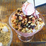 カフェアンドバー ファクトリーフォーティーファイブ - 