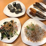 まるは食堂 - ビュッフェの料理