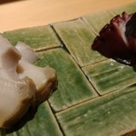 大原産の鮑と佐島産の蛸の桜煮