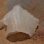 鮨 さいとう - ほしかれいのエンガワとその肝
      