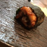 まさる - 鰻を巻き込んだ握り