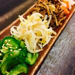 炭火焼肉しゃぶしゃぶ きた里 - ★ナムル４種盛り　６５０円