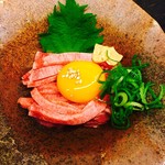 炭火焼肉しゃぶしゃぶ きた里 - ★タンユッケ　９５０円