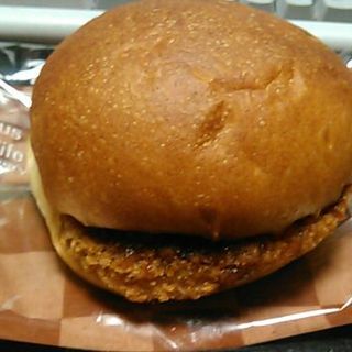 出た メンチカツバーガー By とろきち セブンイレブン 深大寺店 西調布 その他 食べログ