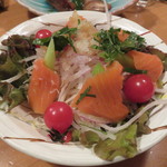 籠や太郎 可夢庵 - サーモンのサラダ