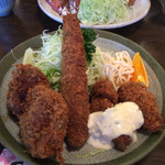 とんかつけん太 - ミックスフライ定食