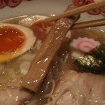 中華蕎麦 無地 - 特製中華そば　メンマのアップ