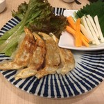 GYOZA OHSHO - 餃子と国産野菜の巻き巻きサラダ