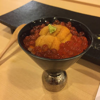 かね七商店　鮨ひろ喜 - 雲丹いくら丼。最高すぎます。