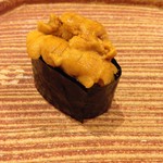 鮨 鈴木 - 馬糞海胆