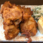 からあげ 青春ど真ん中 - 大きくてジューシーな唐揚げが5個