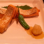 博多あじ処 はす屋 - 絶品！とろ鮭の明太焼き