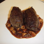 コルテロ - 和牛挽肉のサルシッチャ　木の子と牛骨出汁ソース　1600円