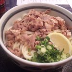 Udondokorohenroan - 肉ぶっかけうどん（特大）２