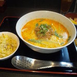 オーパスワン - 坦々麺セット950円