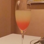 ル・シズィエム・サンス・ドゥ・オエノン レストラン - 