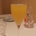 ル・シズィエム・サンス・ドゥ・オエノン レストラン - 