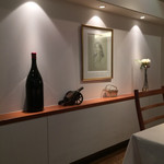 レストラン香味屋 - 壁に飾られた素敵なデッサン