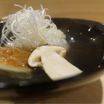 味ひろ - 2016/10_虎魚と松茸、粟麩のお椀