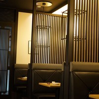上越やすだ  銀座二丁目店 - 店内テーブル席