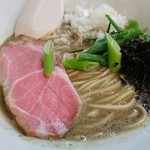 麺処 晴 - 濃厚そば(鯵伊吹背黒２種) 780円