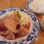 レストラン ジンジャー - 豚ロース生姜焼ランチ ３枚だと１４５８円(税込)