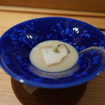 寿しの吉乃 - 蒸しアワビ、アワビの野菜のピューレ漬け