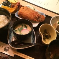 割烹良  - ある日の錦御膳（白身魚フライ）
