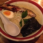 鮎ラーメン 二子玉川本店 - 鮎ラーメン、味玉付き（2013年2月）