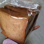 東洋堂 - 黒糖食パン